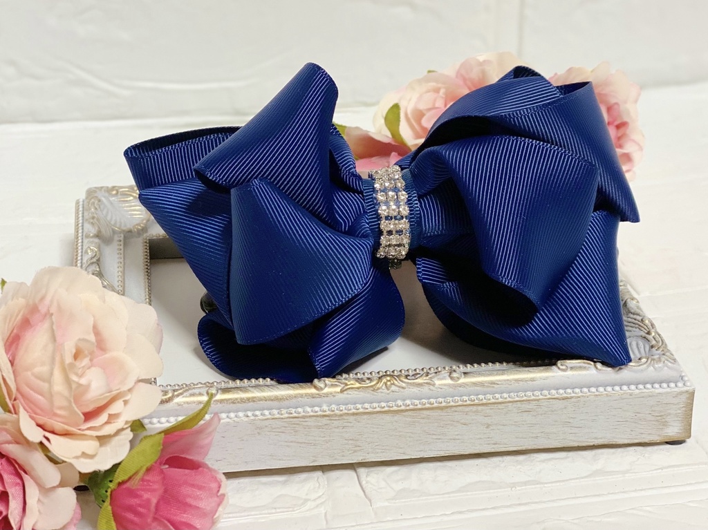 ボリュームリボンのバナナクリップ