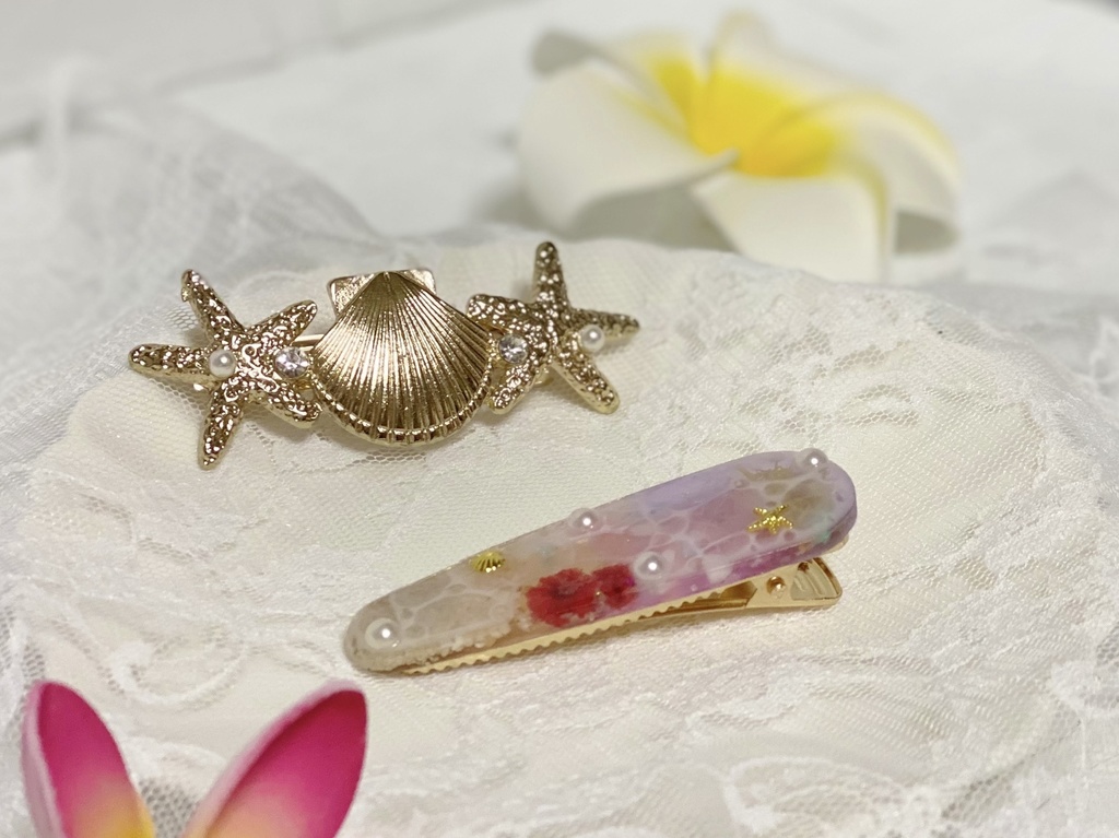 小さな海のレジンヘアクリップ