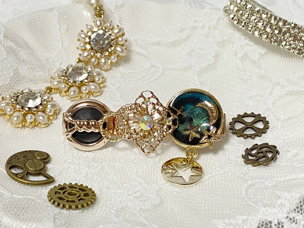 キラキラ星空のレジンヘアクリップ