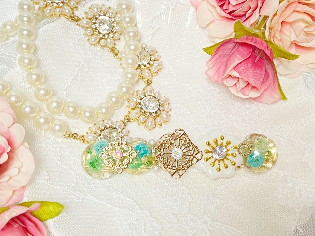 お花のキラキラレジンヘアクリップ※グリーン※ブルー
