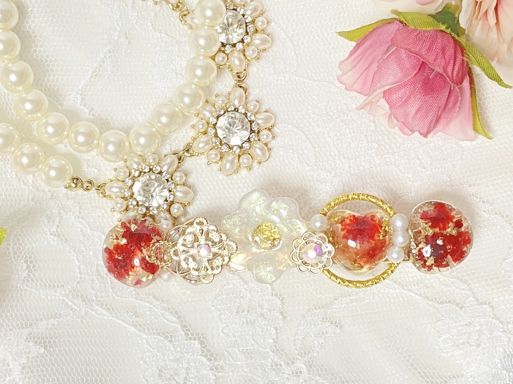 お花のキラキラレジンヘアクリップ※レッド