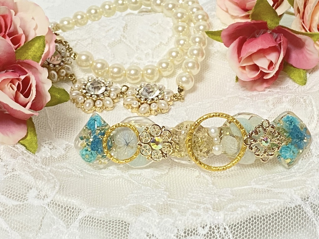 お花のキラキラレジンヘアクリップ※ブルー・くすみブルー