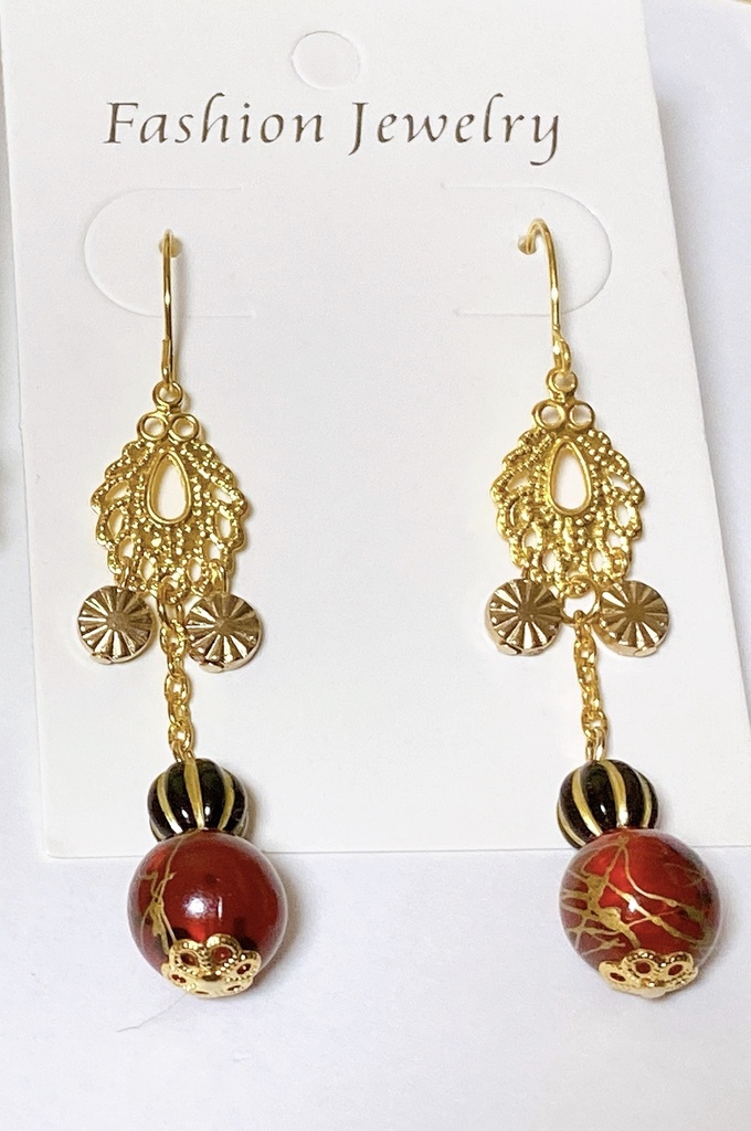 ツイステ ｽｶﾗﾋﾞｱ寮 ジャミル・バイパーモチーフ ピアス