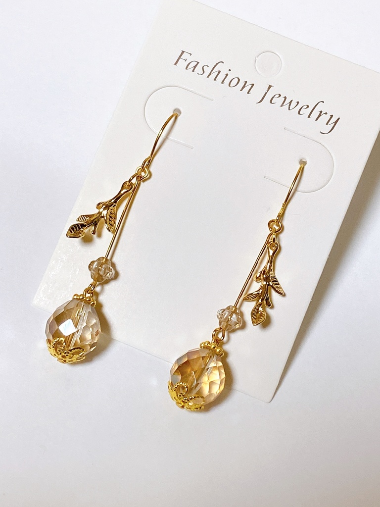 ツイステ ガラ・クチュール レオナモチーフピアス