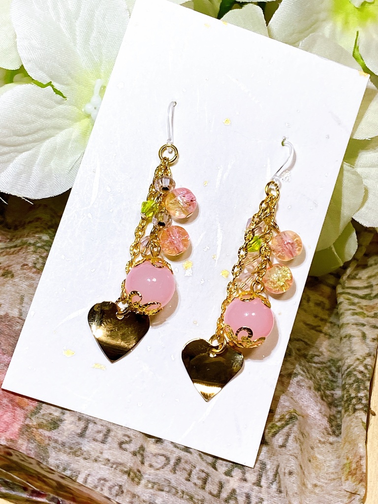 鬼滅の刃 無限列車編公開記念 甘露寺蜜璃モチーフピアス