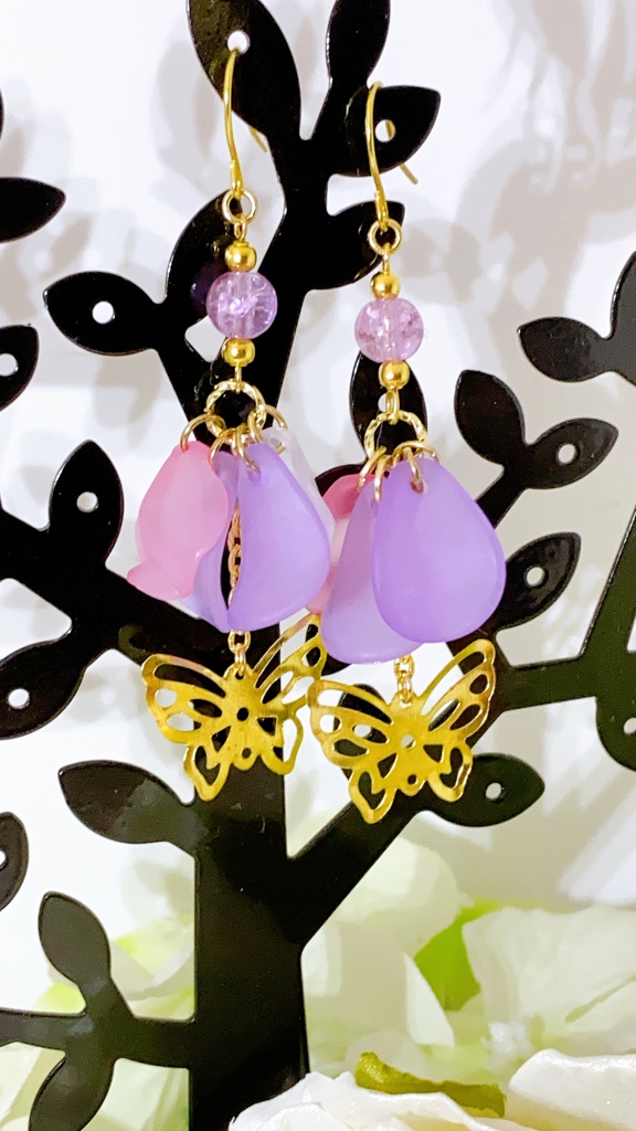 鬼滅の刃 無限列車編公開記念 第10弾 胡蝶しのぶモチーフピアス