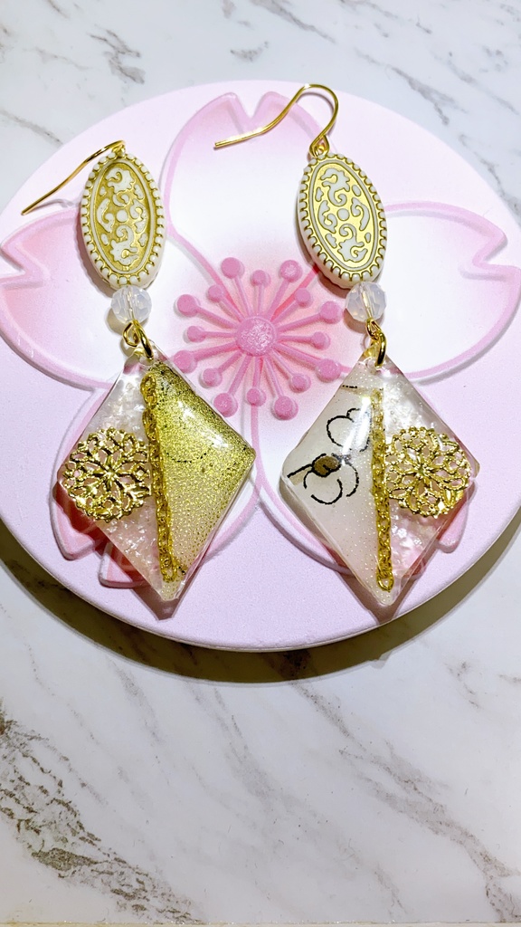 刀剣乱舞 モチーフレジンピアス