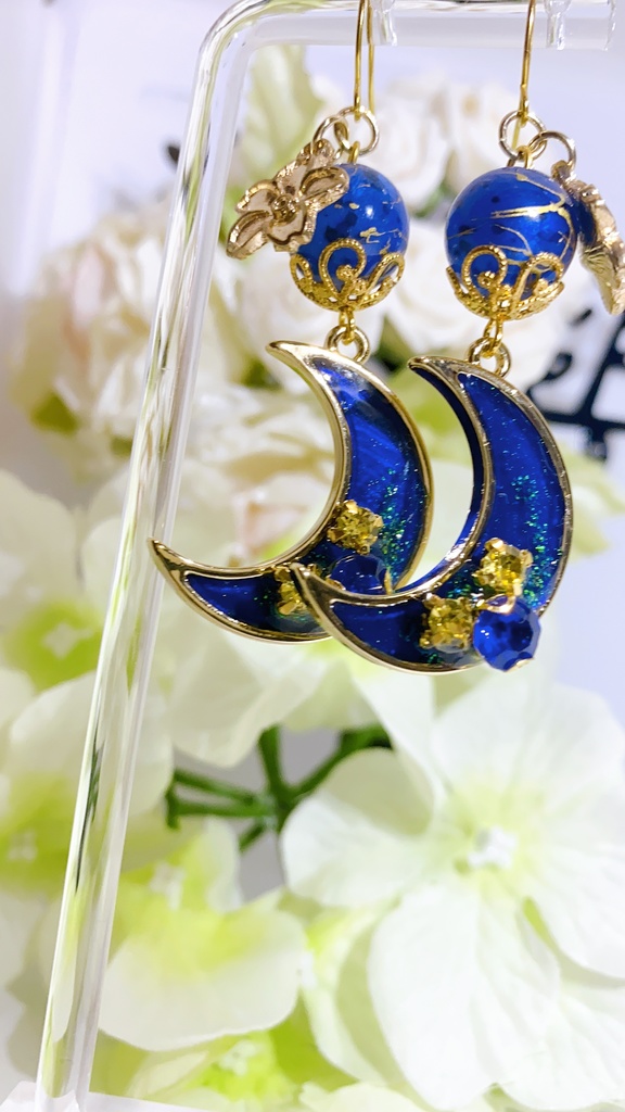 三日月宗近モチーフピアス 刀剣乱舞