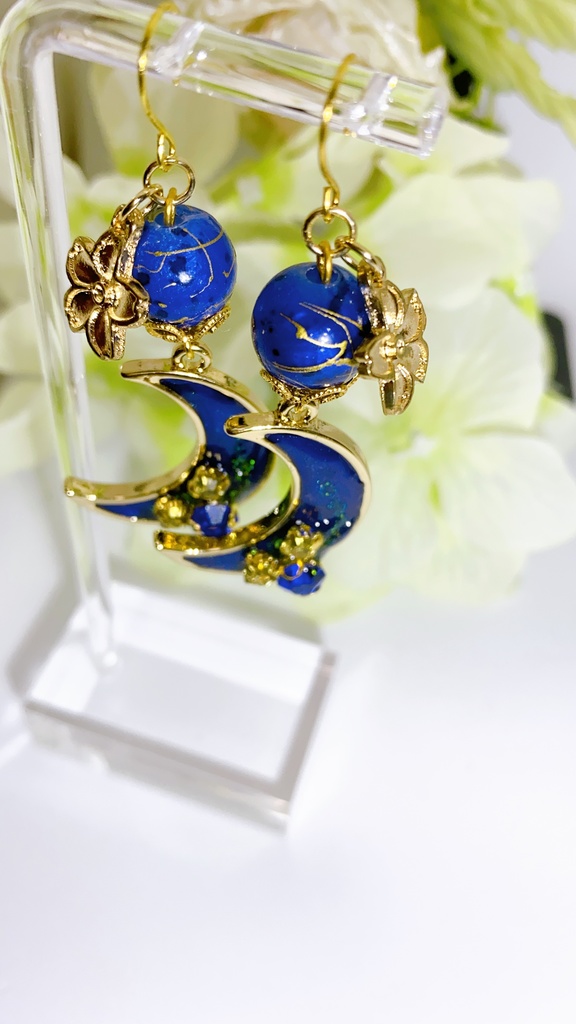 三日月宗近モチーフピアス 刀剣乱舞