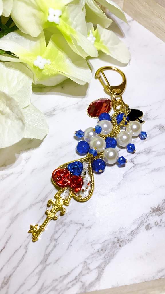 ハーツラヴュル寮 キャラモチーフバックチャーム