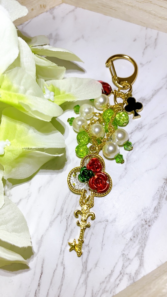 ハーツラヴュル寮 キャラモチーフバックチャーム