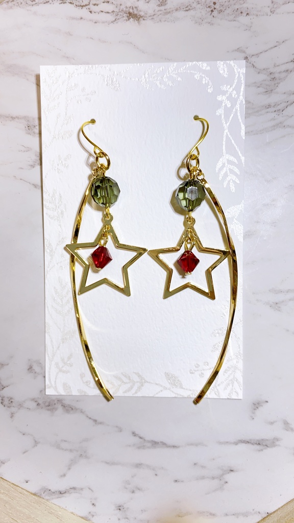 セーラースターズ 太陽系戦士 セーラークリスタルモチーフ スワロフスキーピアス