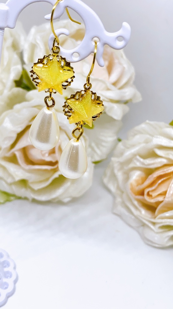 セーラームーン プリンセス・セレニティ ブラック・レディ モチーフピアス