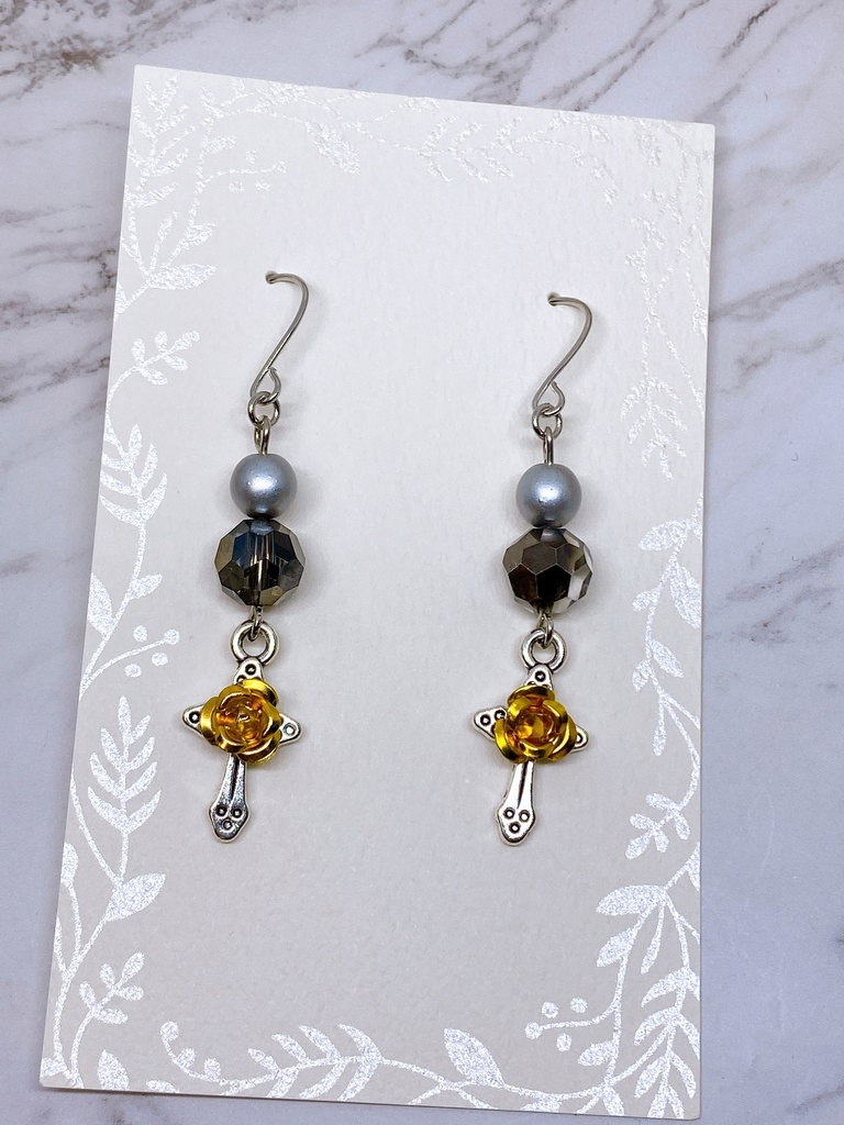 第五人格 納棺師 黄薔薇モチーフピアス