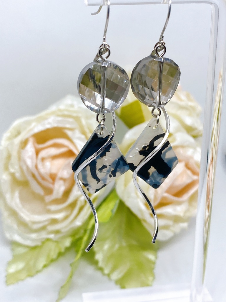 呪術廻戦 伏黒恵 モチーフピアス