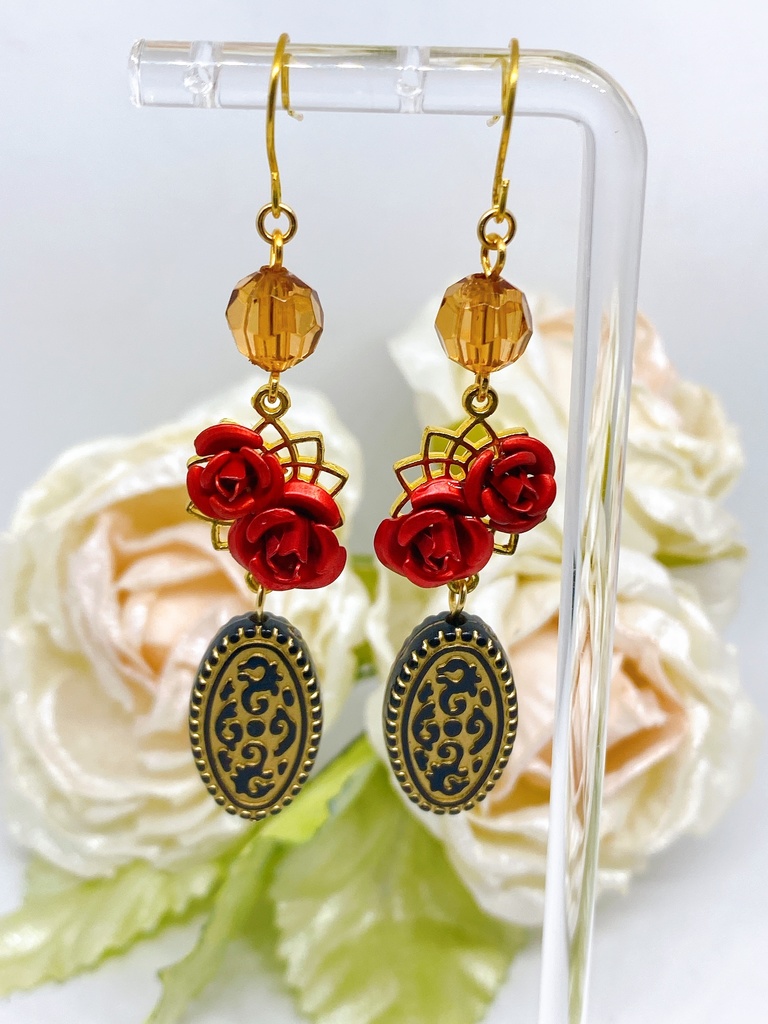 呪術廻戦 釘崎野薔薇 モチーフピアス