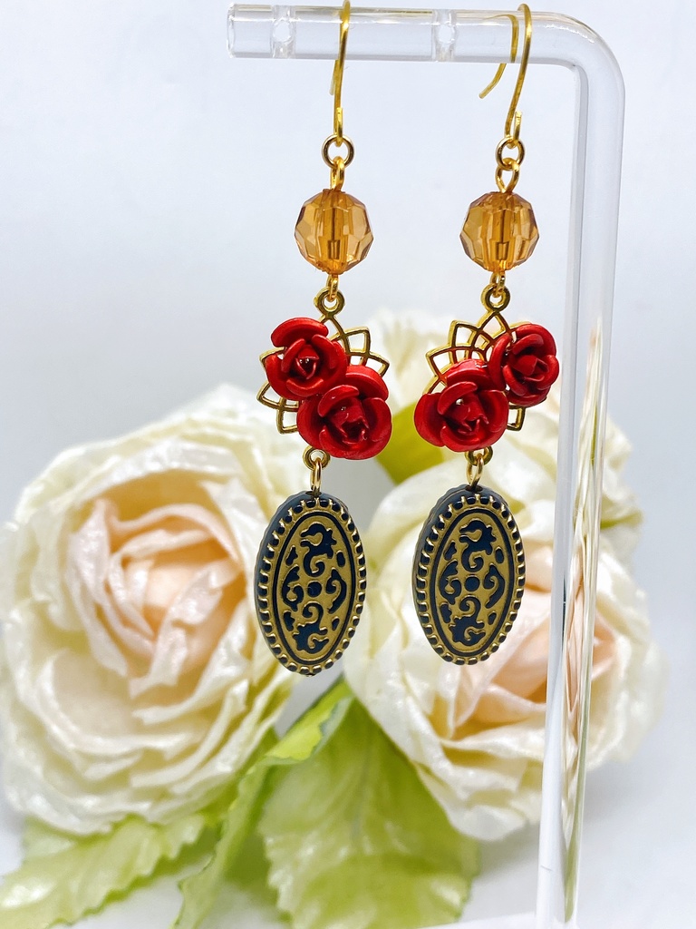 呪術廻戦 釘崎野薔薇 モチーフピアス