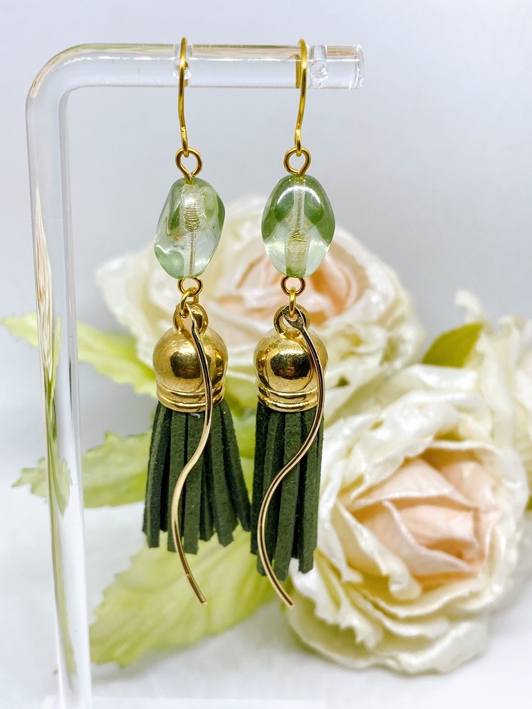 呪術廻戦 禪院真希&禪院真依 モチーフピアス