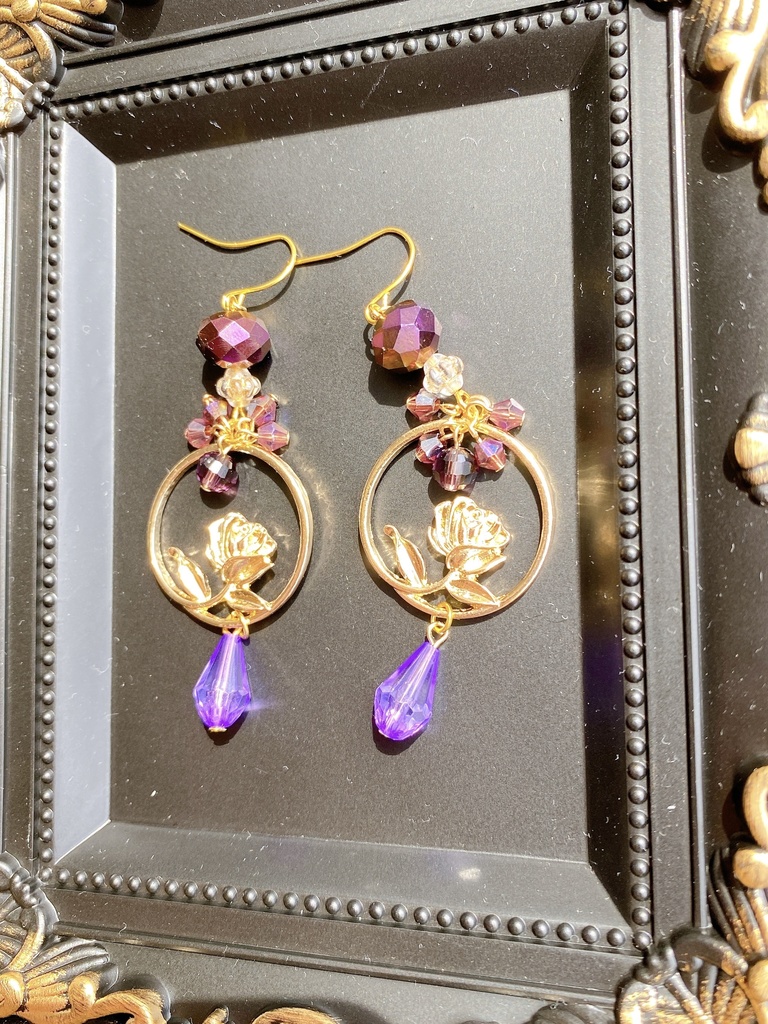 原神 リサ モチーフピアス