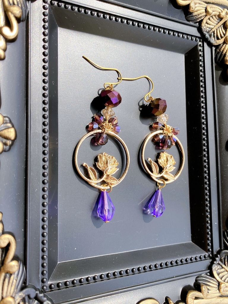 原神 リサ モチーフピアス