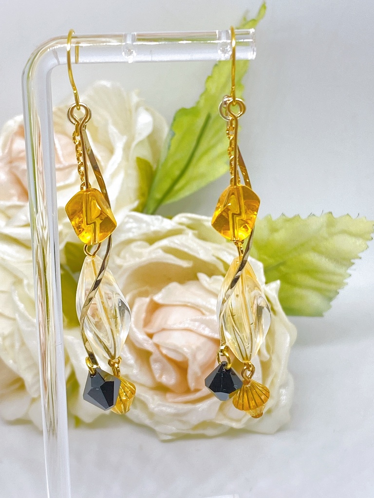 原神 鍾離 モチーフピアス