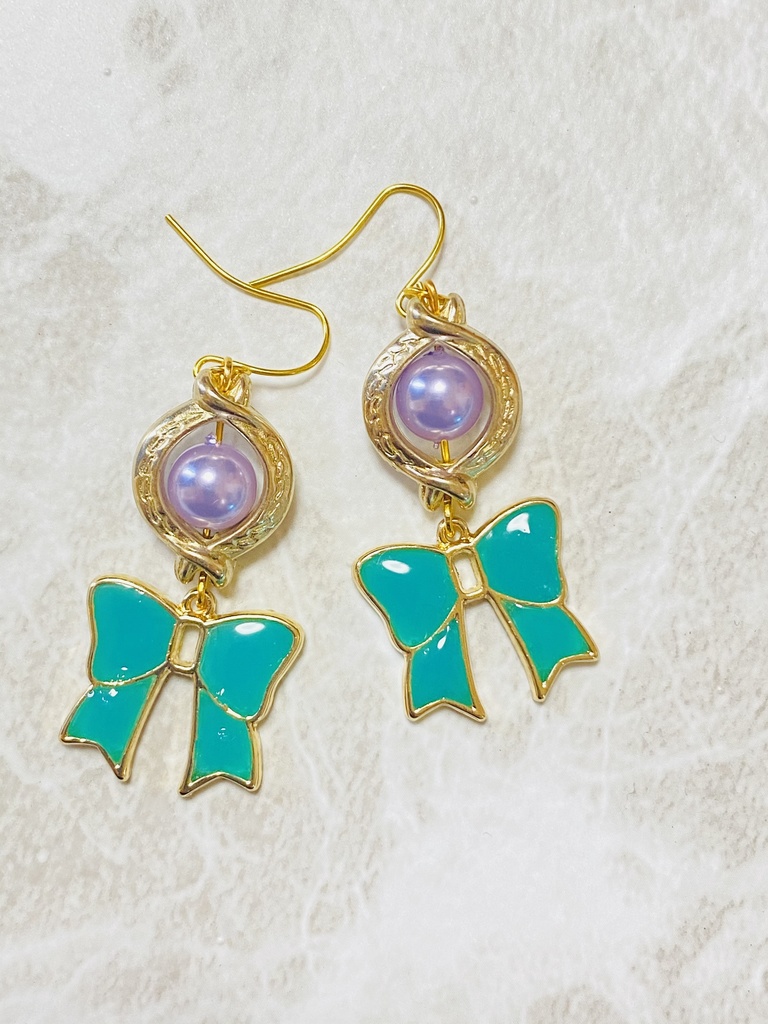 ウマ娘プリティダービー メジロマックイーン モチーフピアスorイヤリング