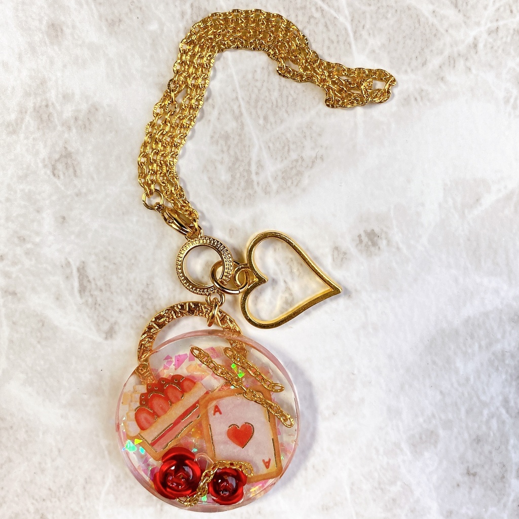 【twst】ハーツラビュル寮 モチーフバックチャーム