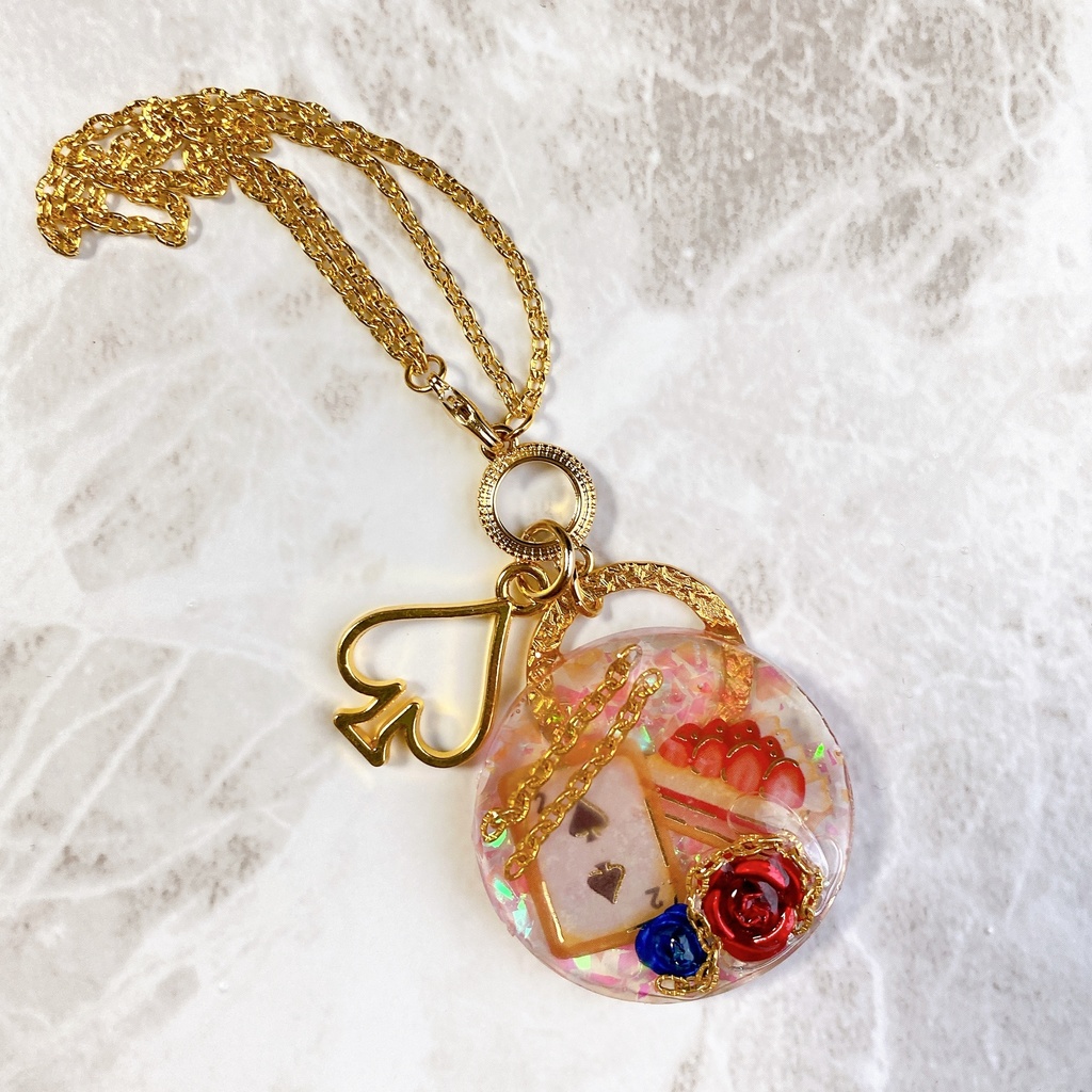 【twst】ハーツラビュル寮 モチーフバックチャーム