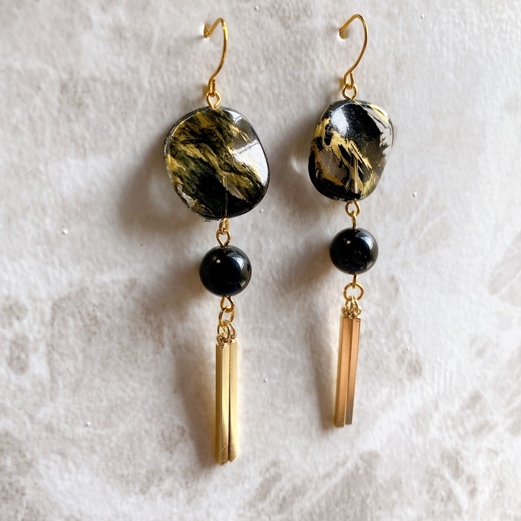 呪術廻戦 夏油傑 黒曜石モチーフピアスorイヤリング