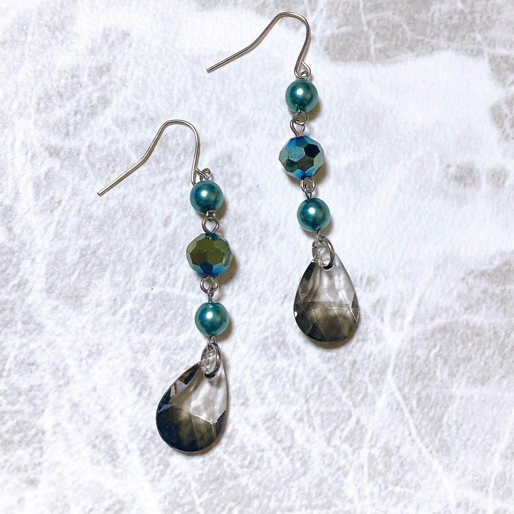 原神 魈 夜叉の儺面 靖妖儺舞 モチーフピアスorイヤリング