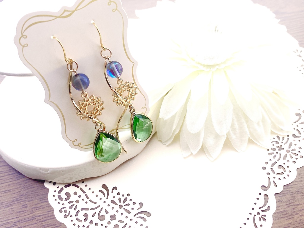 原神 スメール ティナリ モチーフピアスorイヤリング