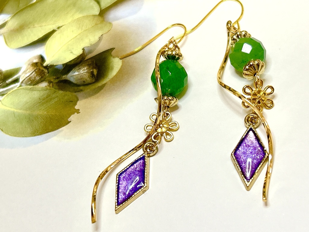 原神 白朮 モチーフピアスorイヤリング