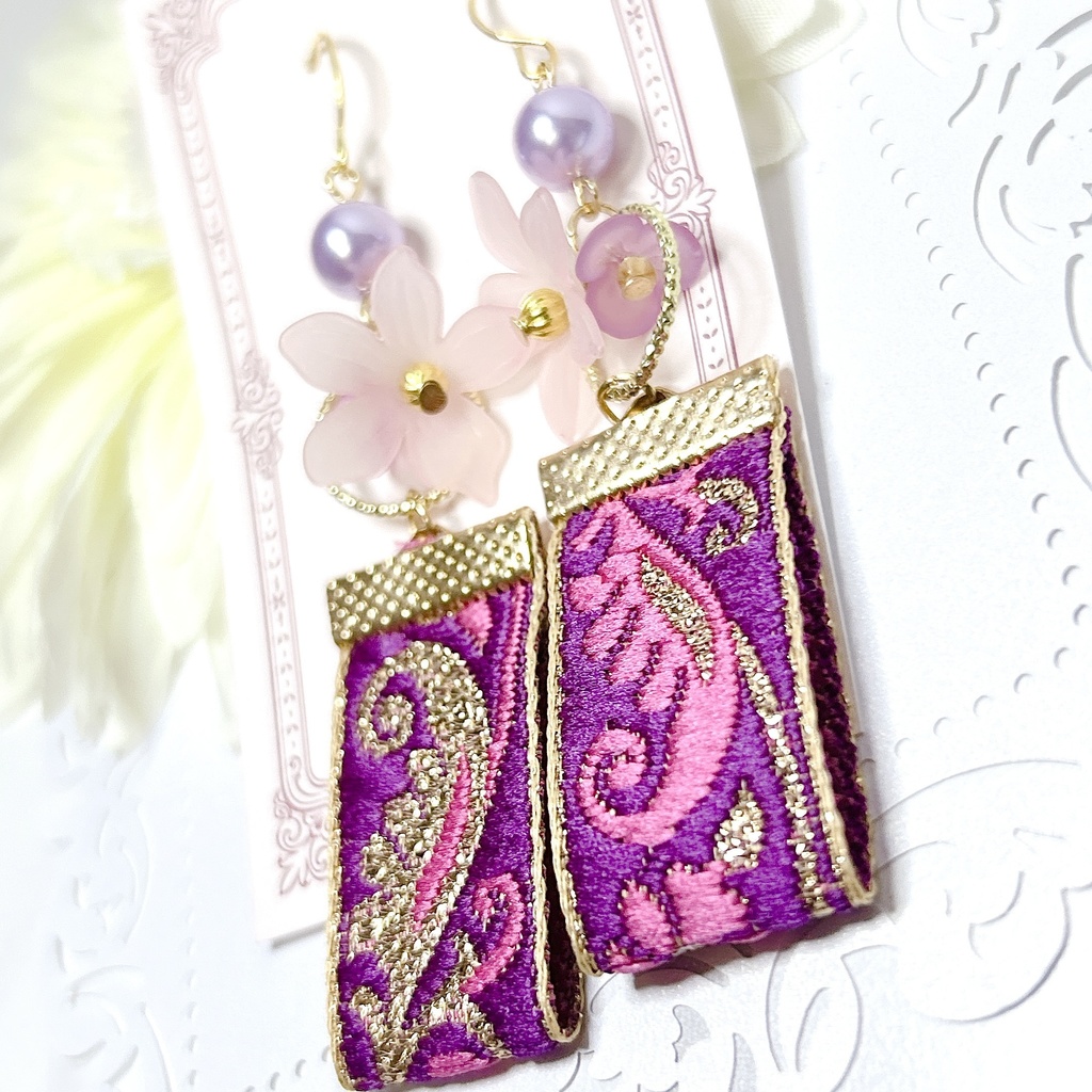 原神 ドリー モチーフピアスorイヤリング