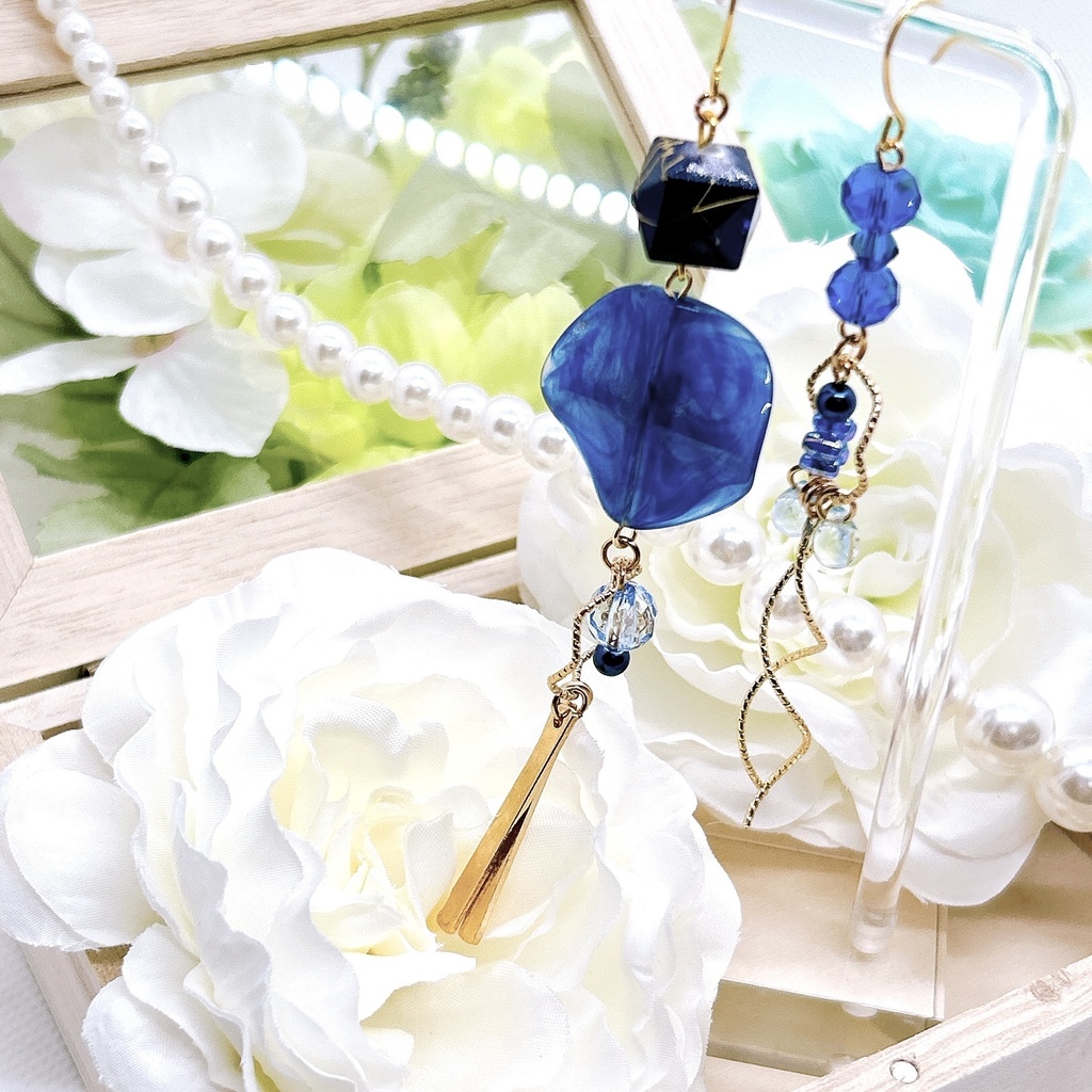 原神 行秋 モチーフピアスorイヤリング 海灯祭