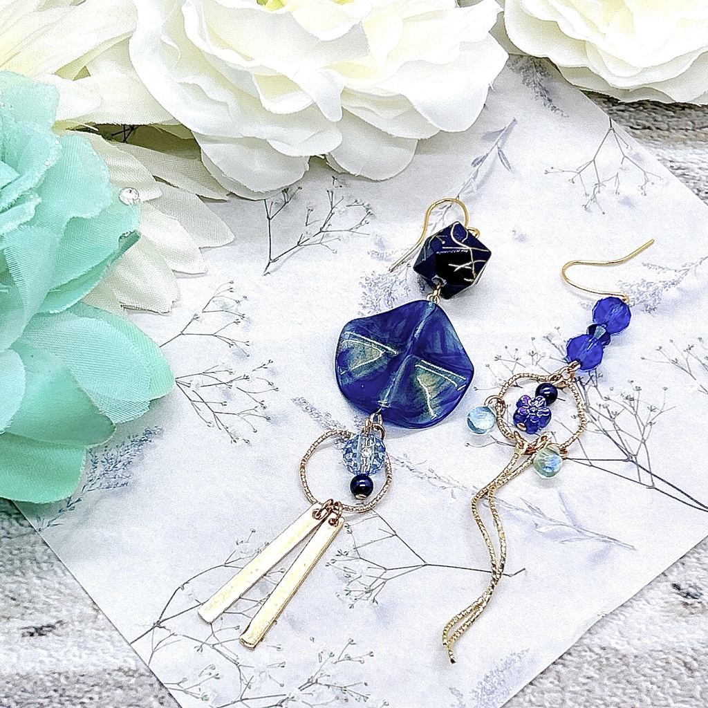 原神 行秋 モチーフピアスorイヤリング 海灯祭