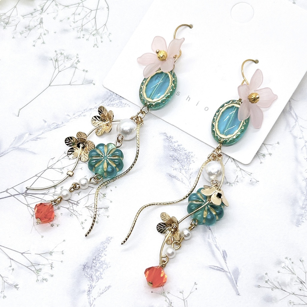 原神 ニィロウ モチーフピアス(イヤリング)超神ノ叡智2024