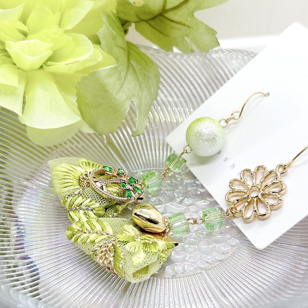 原神 ナヒーダ ピアスorイヤリング 神ノ叡智19頒布品