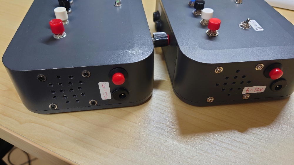 早押し機(正誤判定機能・込み/3着まで/最大8人、○×音基盤自作)