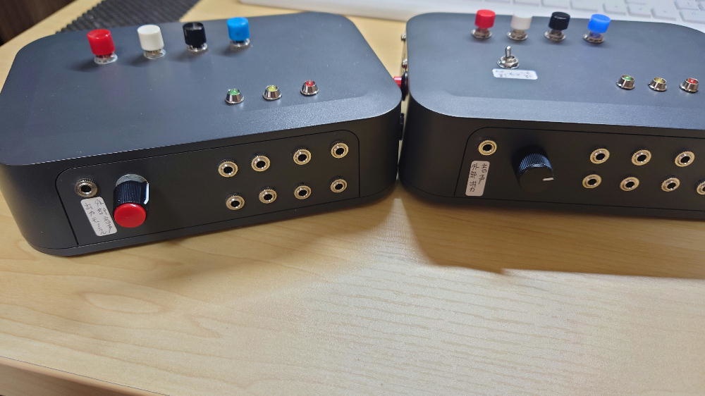 早押し機(正誤判定機能・込み/3着まで/最大8人、○×音基盤自作)