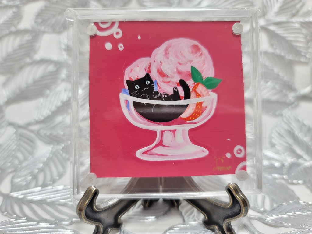 🐾ストロベリーアイス