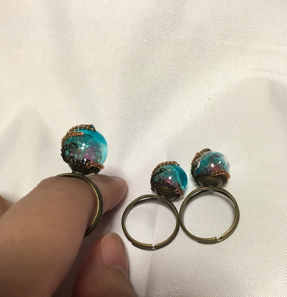 『壊れかけた いのりの指輪』