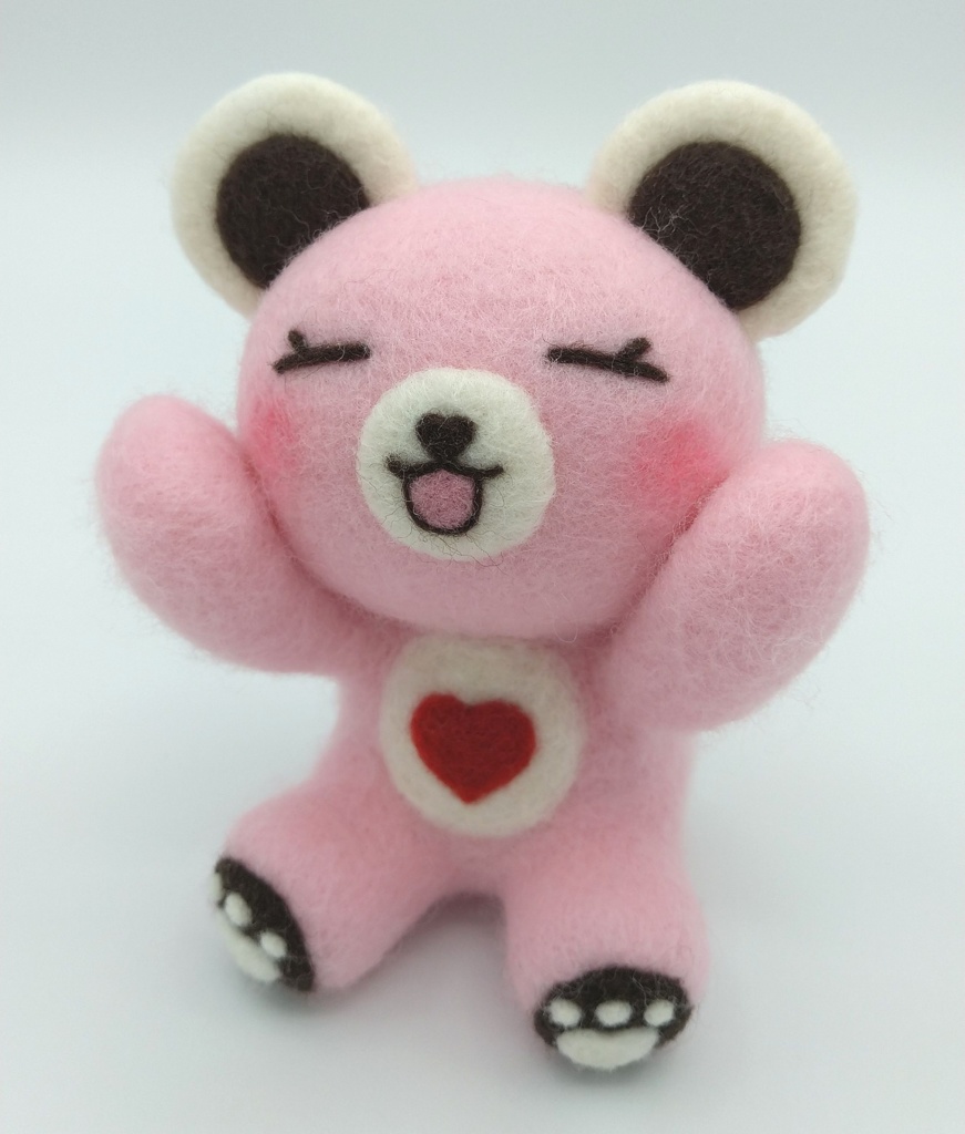 ほっぺたが落ちそうな幸せくまちゃん（ストロベリー）