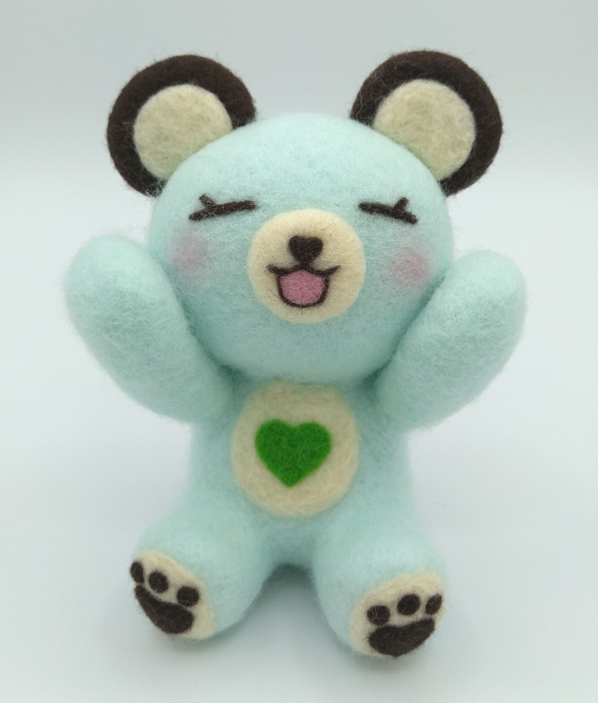 ほっぺたが落ちそうな幸せくまちゃん(チョコミント)
