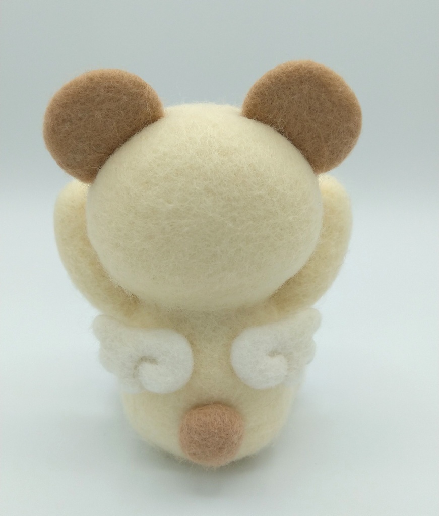 ほっぺたが落ちそうな幸せくまちゃん(バニラ)