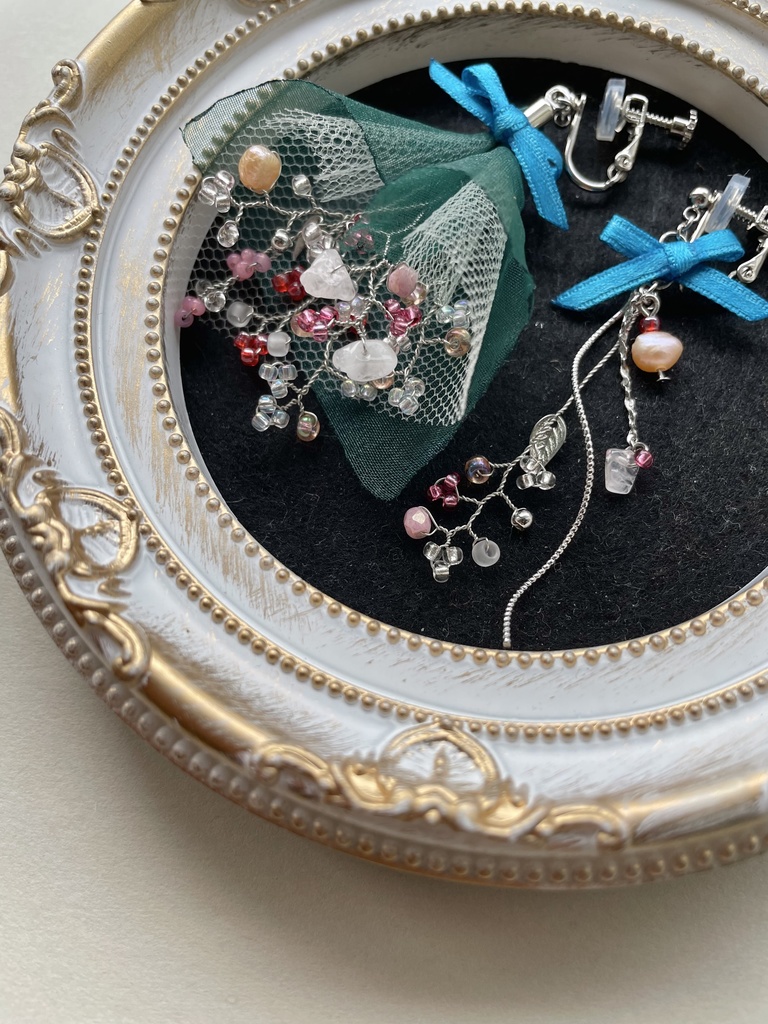 【男士からあなたへ】オーダーブーケの耳飾り