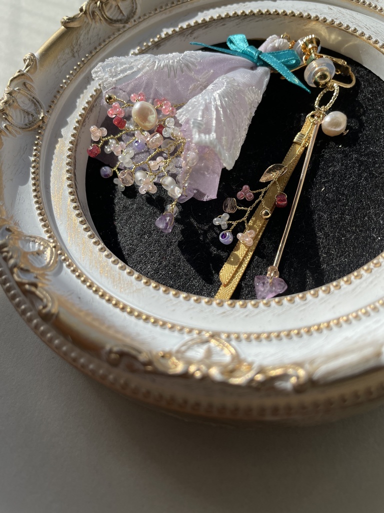 【男士からあなたへ】オーダーブーケの耳飾り