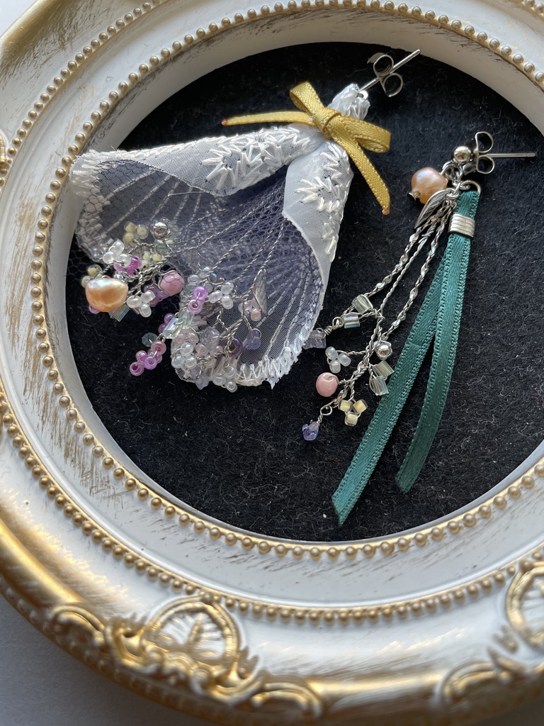 【男士からあなたへ】オーダーブーケの耳飾り