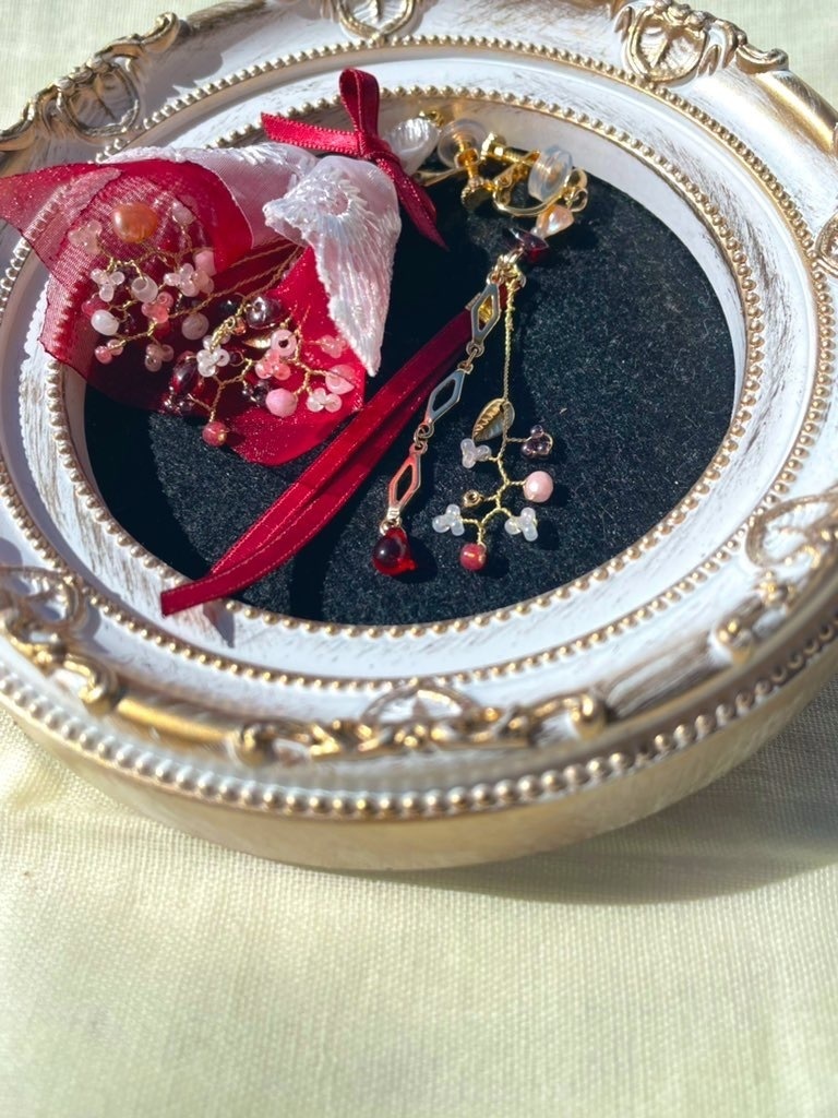 【男士からあなたへ】オーダーブーケの耳飾り