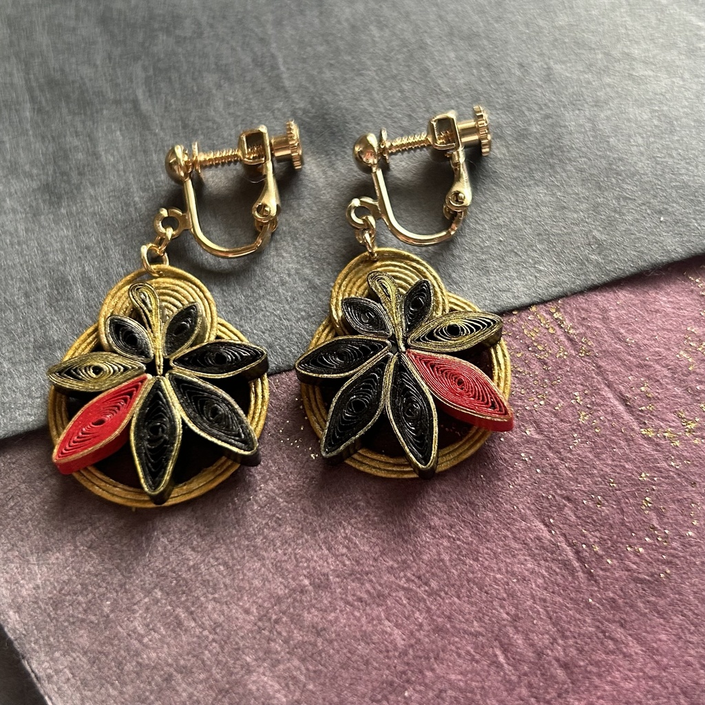 紅葉のイヤリング