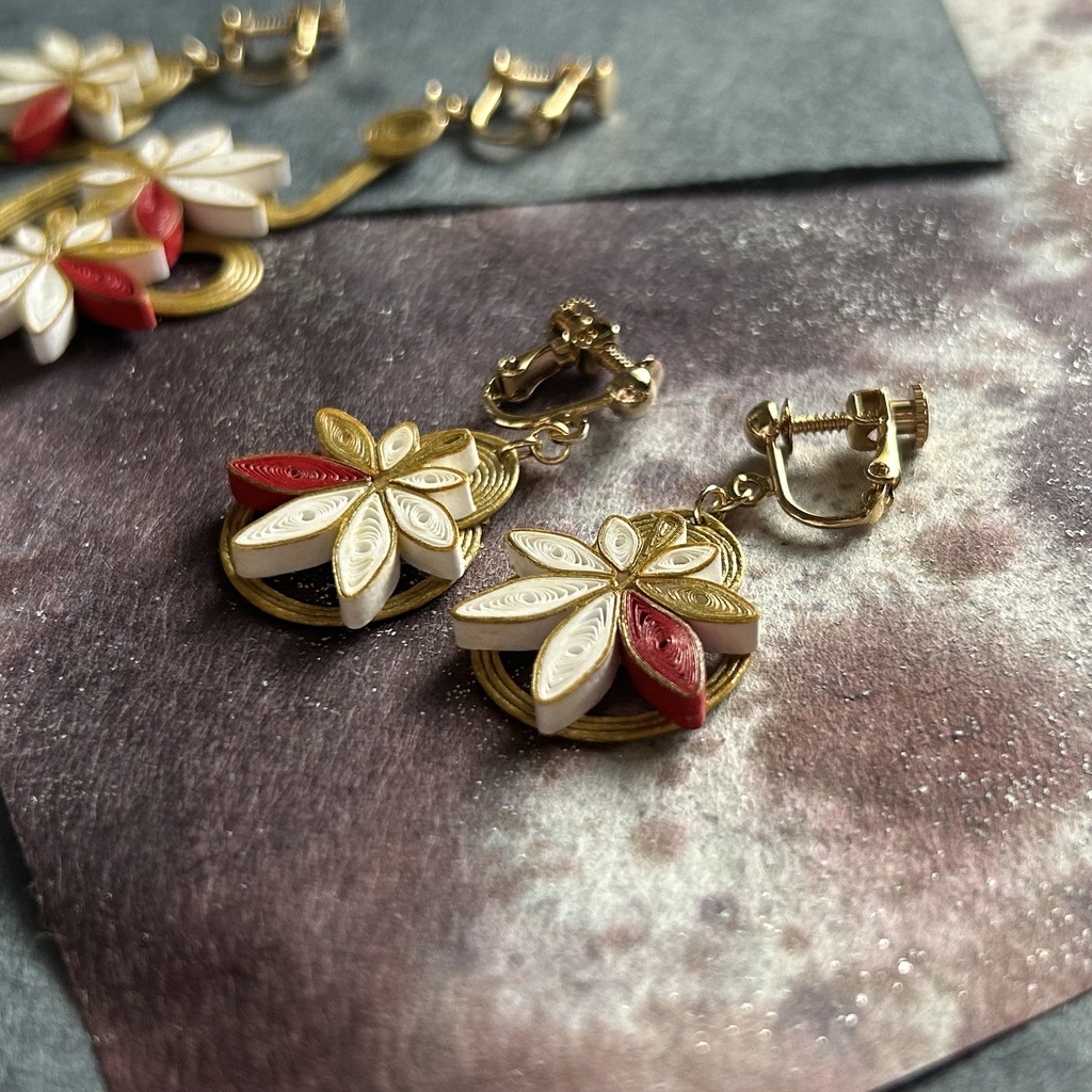 紅葉のイヤリング